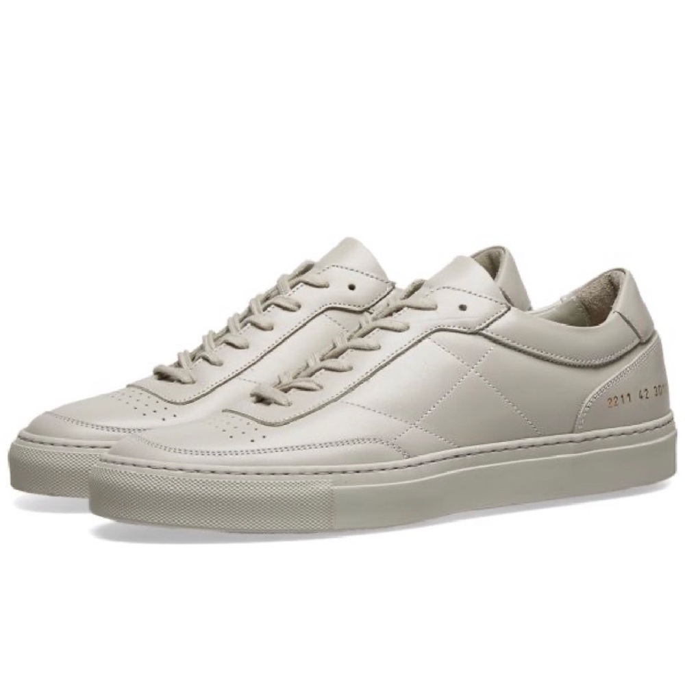 COMMON PROJECTS Resort Low-Top Classic Sneaker - Picture 3 of 13